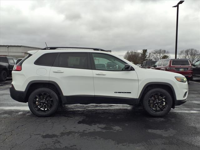 used 2023 Jeep Cherokee car, priced at $25,998