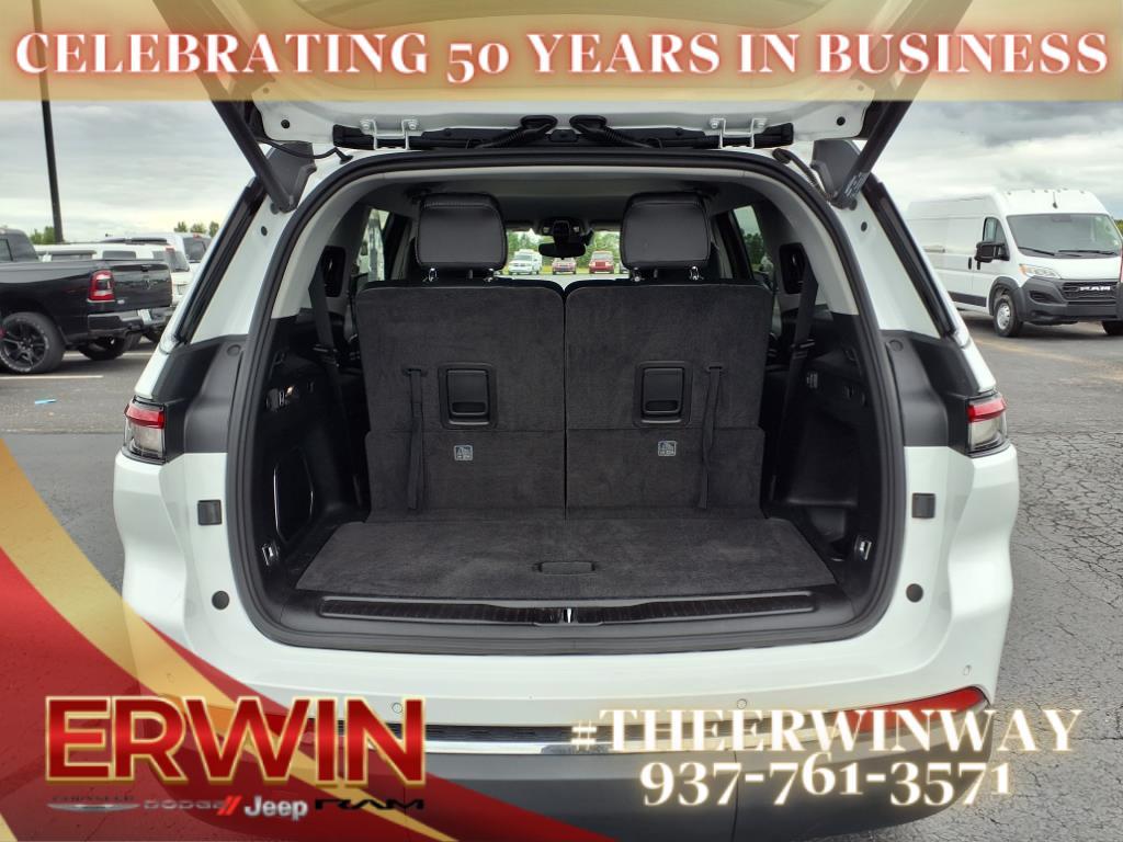 used 2021 Jeep Grand Cherokee L car, priced at $32,998