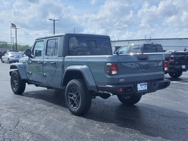 new 2024 Jeep Gladiator car, priced at $48,196