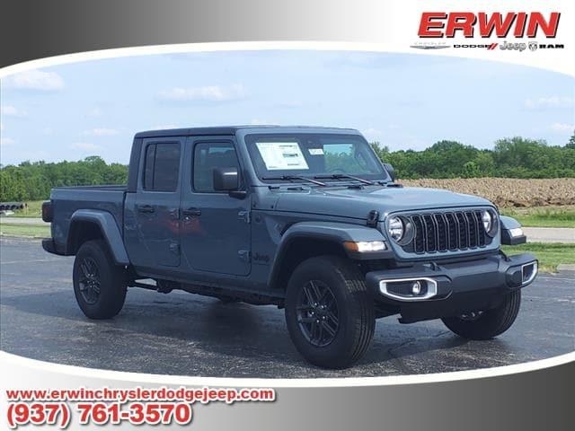 new 2024 Jeep Gladiator car, priced at $48,196