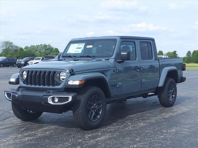 new 2024 Jeep Gladiator car, priced at $43,171