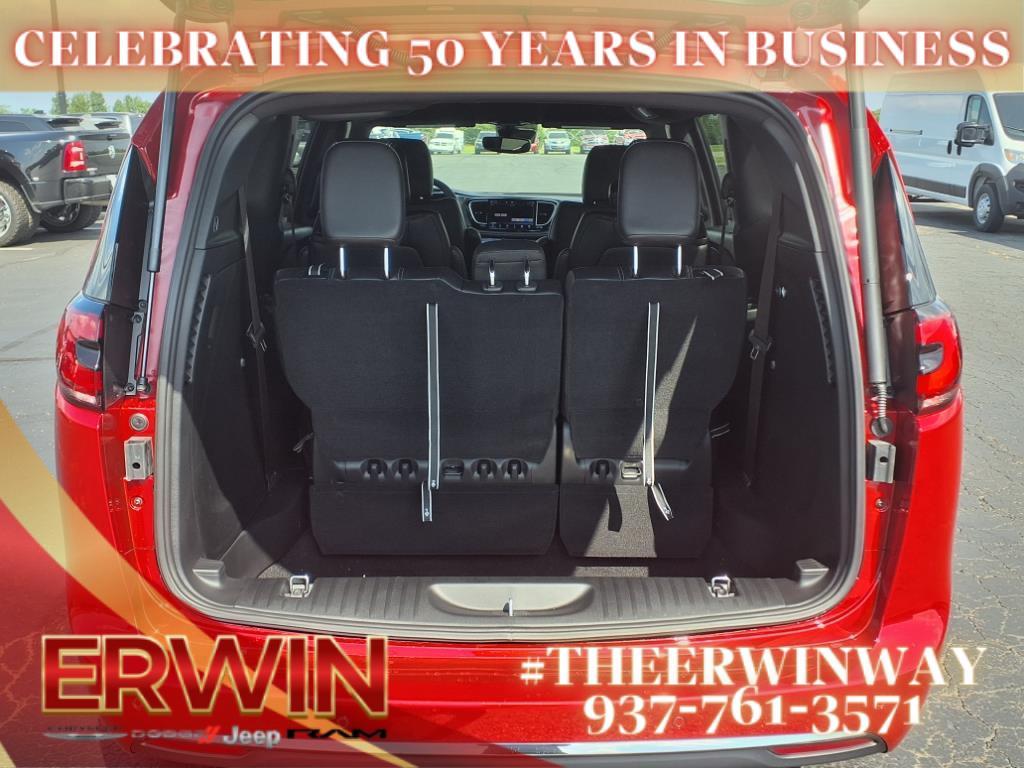 new 2026 Chrysler Pacifica car, priced at $41,811