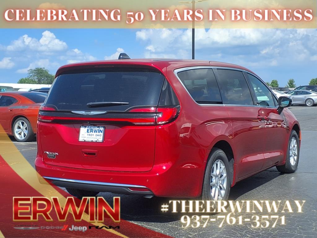 new 2026 Chrysler Pacifica car, priced at $41,811