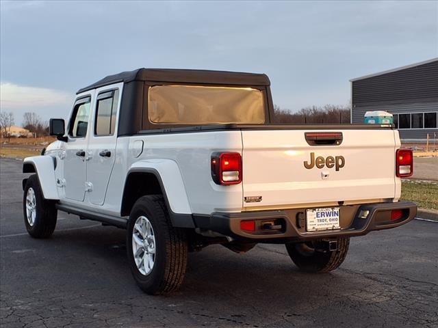 used 2023 Jeep Gladiator car, priced at $34,998