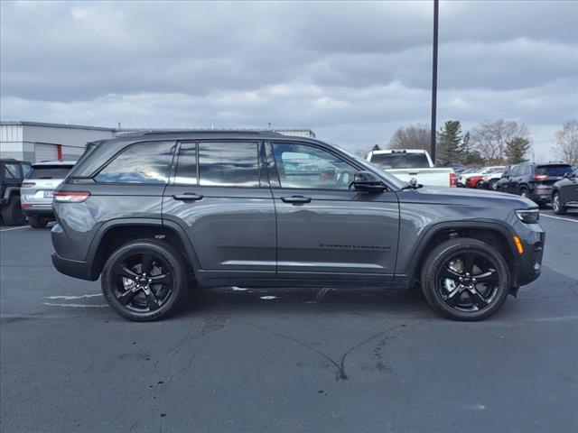 used 2023 Jeep Grand Cherokee car, priced at $34,998