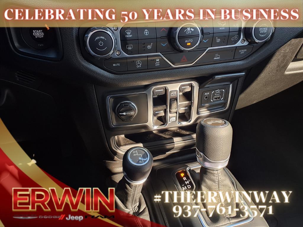 new 2025 Jeep Wrangler car, priced at $53,259