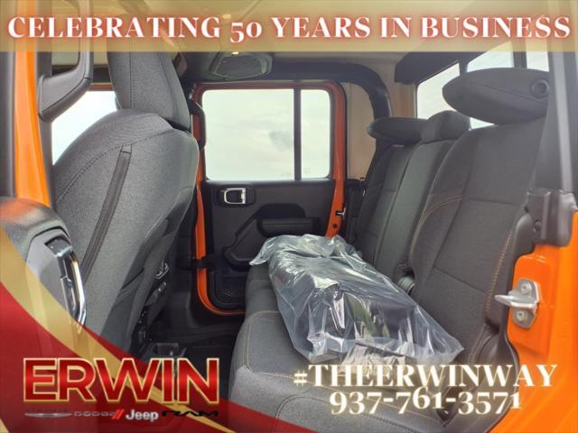 new 2025 Jeep Gladiator car, priced at $48,263