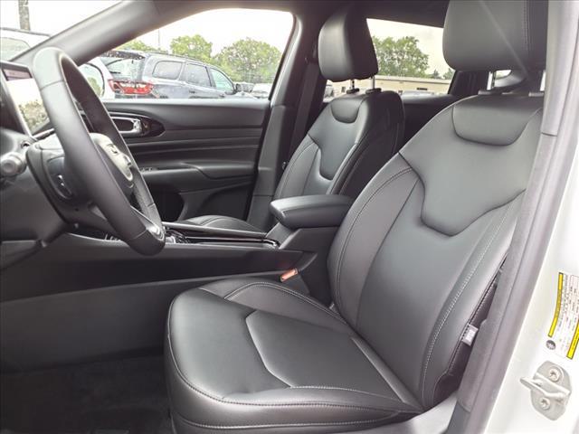 new 2024 Jeep Compass car, priced at $33,496