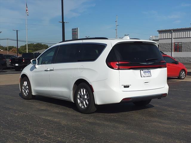 used 2022 Chrysler Pacifica car, priced at $27,998