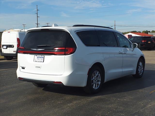 used 2022 Chrysler Pacifica car, priced at $27,998