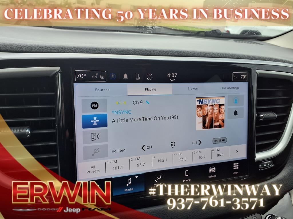 used 2023 Chrysler Pacifica car, priced at $25,998