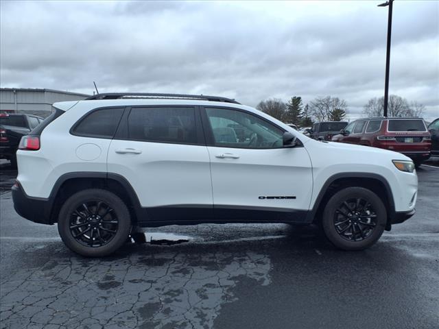 used 2023 Jeep Cherokee car, priced at $25,998