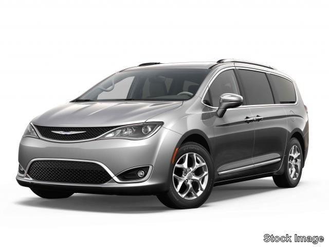 used 2017 Chrysler Pacifica car, priced at $17,998