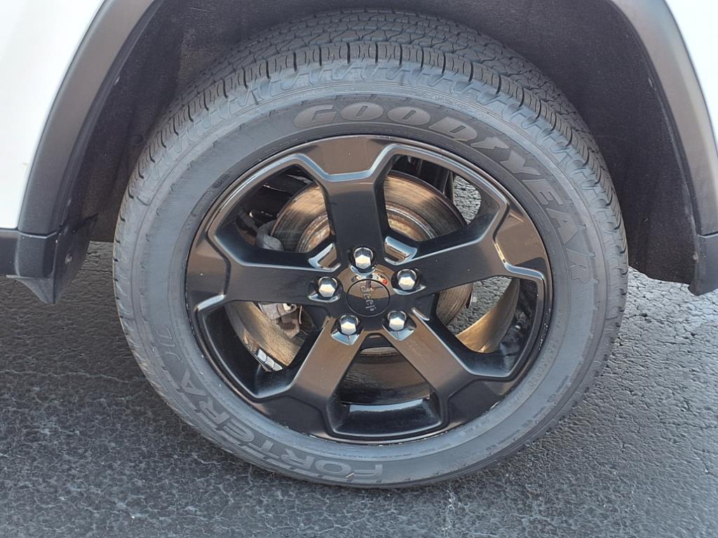 used 2019 Jeep Grand Cherokee car, priced at $18,998