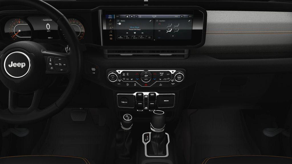 new 2025 Jeep Wrangler car, priced at $46,590