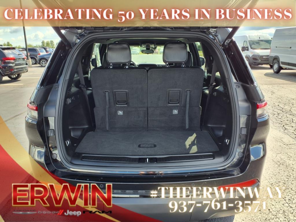 used 2024 Jeep Grand Cherokee L car, priced at $34,998
