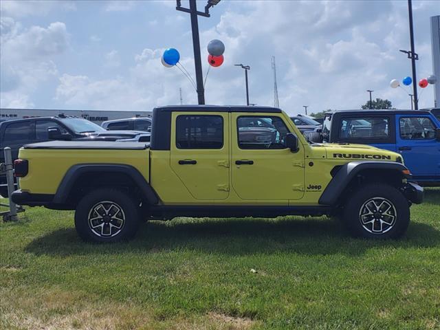 new 2024 Jeep Gladiator car, priced at $53,478