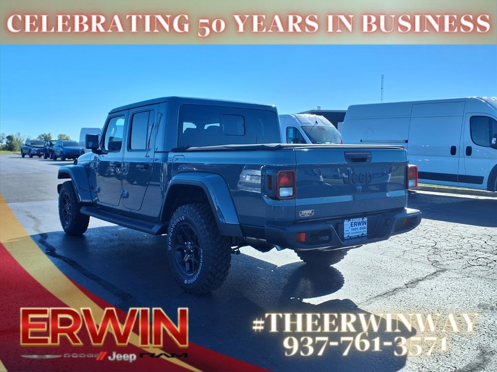 new 2025 Jeep Gladiator car, priced at $45,619