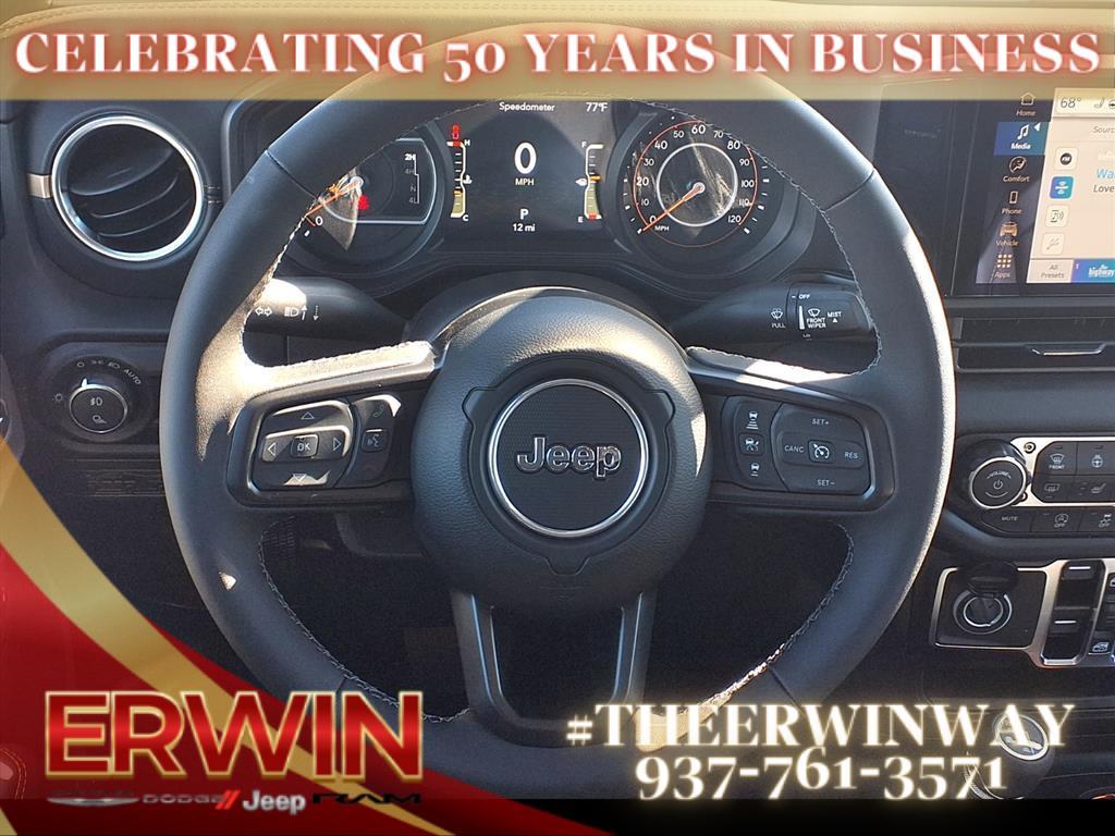 new 2025 Jeep Gladiator car, priced at $45,619