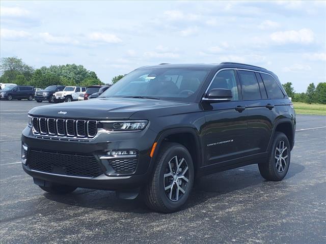 new 2024 Jeep Grand Cherokee car, priced at $49,063