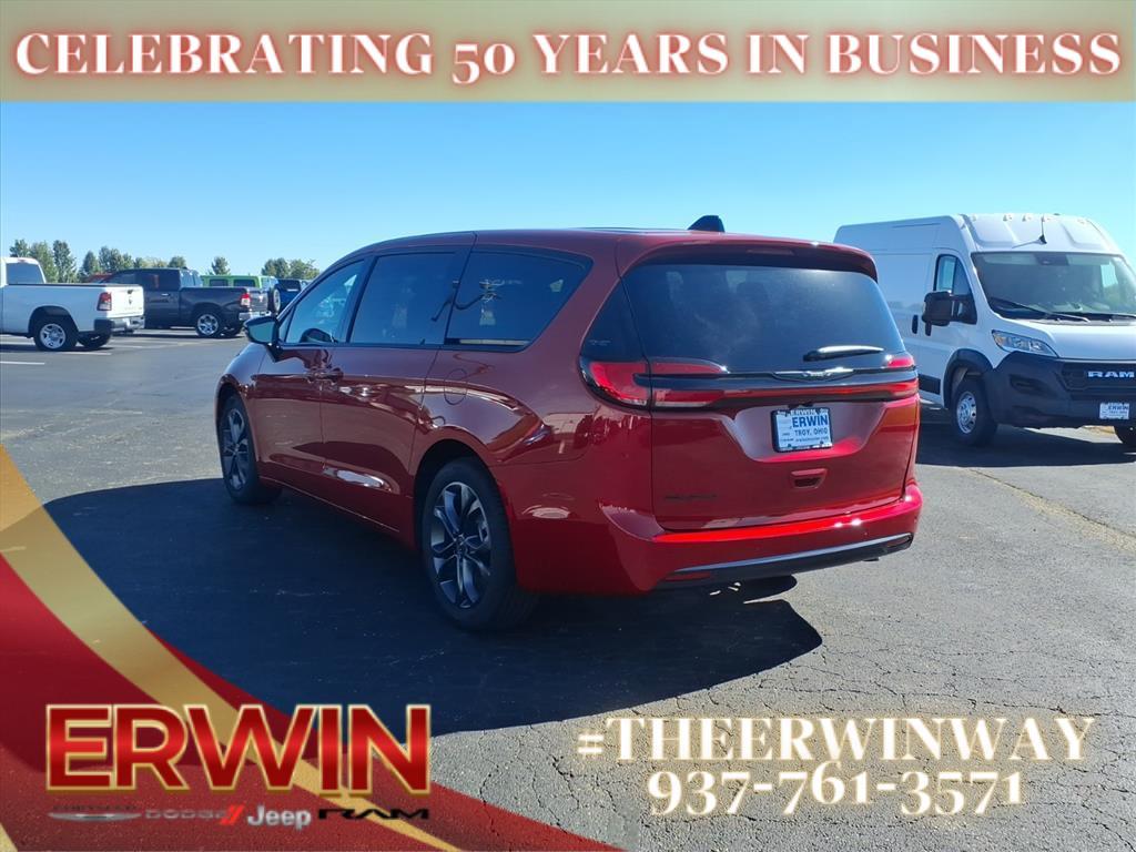 new 2026 Chrysler Pacifica car, priced at $43,041