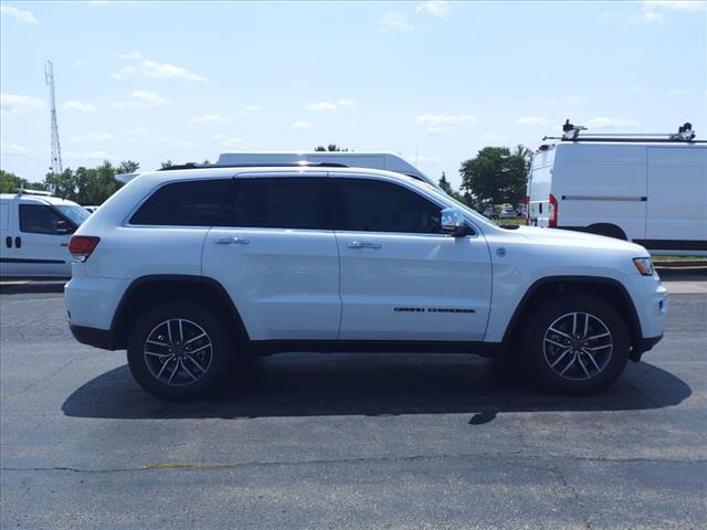 used 2021 Jeep Grand Cherokee car, priced at $30,998