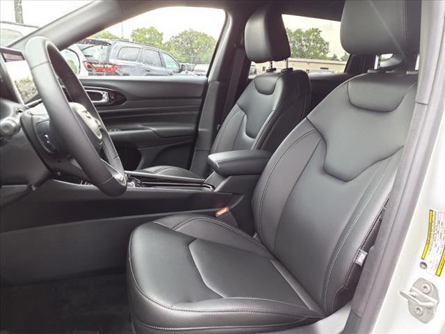 new 2024 Jeep Compass car, priced at $33,996