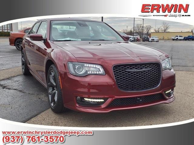 new 2022 Chrysler 300 car, priced at $40,995