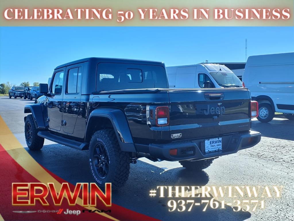 new 2025 Jeep Gladiator car, priced at $45,619