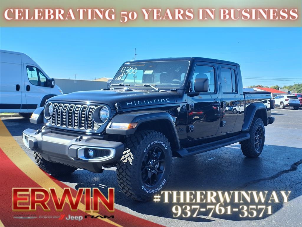 new 2025 Jeep Gladiator car, priced at $45,619