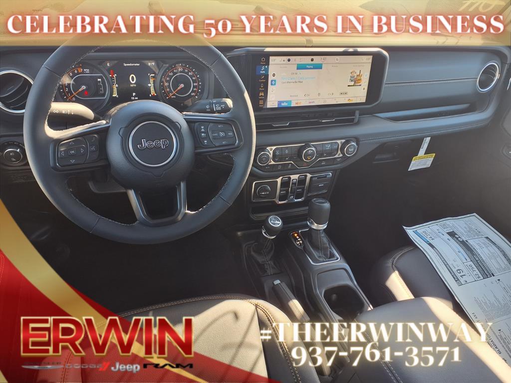 new 2025 Jeep Gladiator car, priced at $45,619