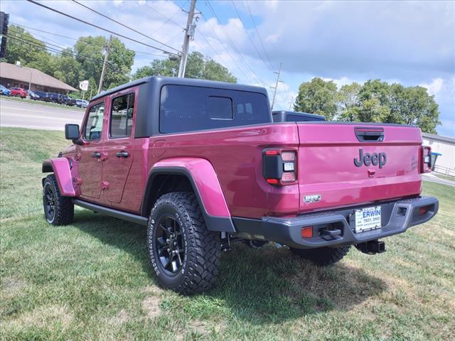 new 2024 Jeep Gladiator car, priced at $46,121