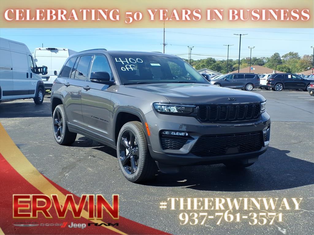 new 2025 Jeep Grand Cherokee car, priced at $49,655