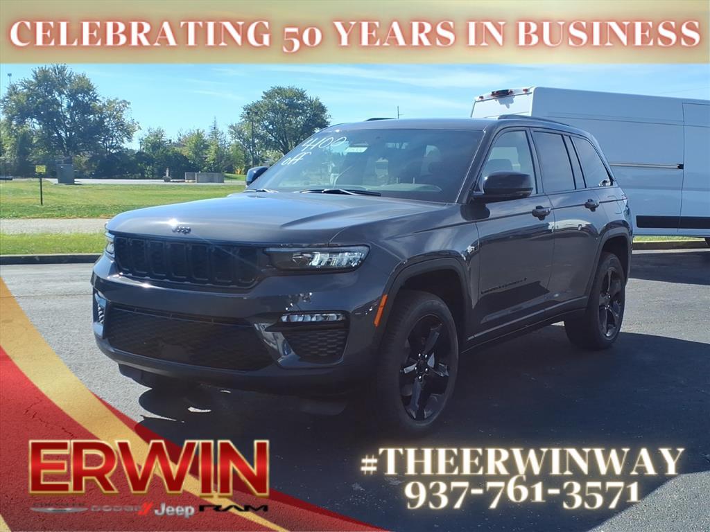 new 2025 Jeep Grand Cherokee car, priced at $49,655