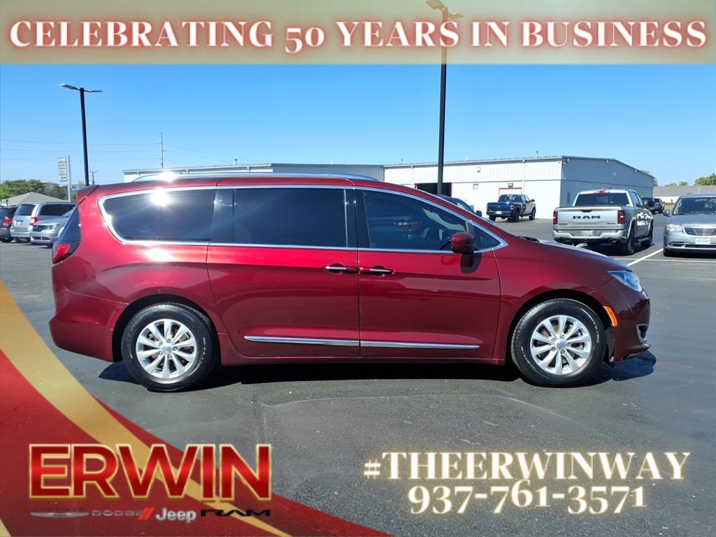 used 2018 Chrysler Pacifica car, priced at $15,998