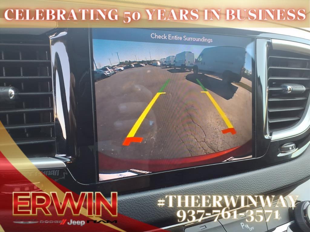 used 2018 Chrysler Pacifica car, priced at $15,998