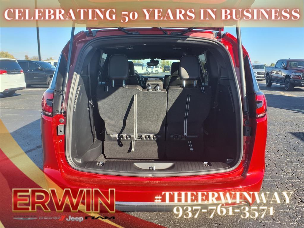 new 2026 Chrysler Pacifica car, priced at $43,524