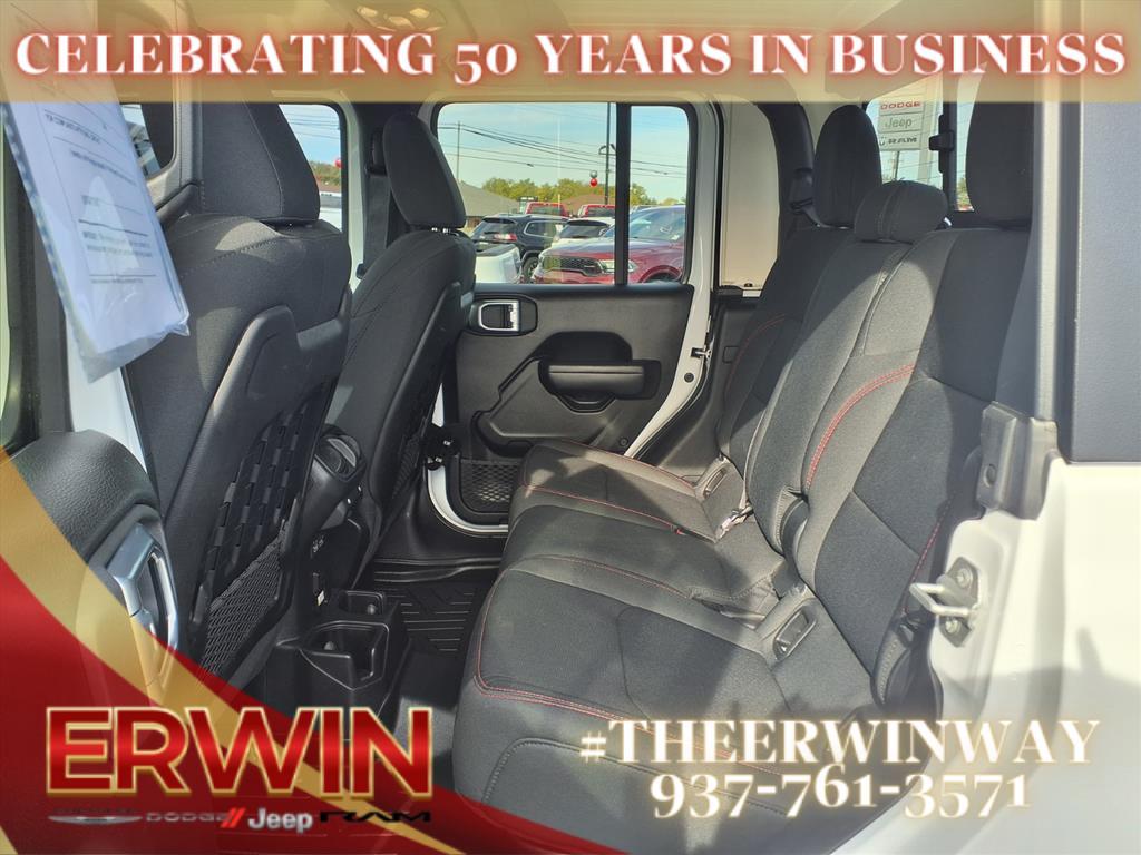 used 2021 Jeep Gladiator car, priced at $37,998