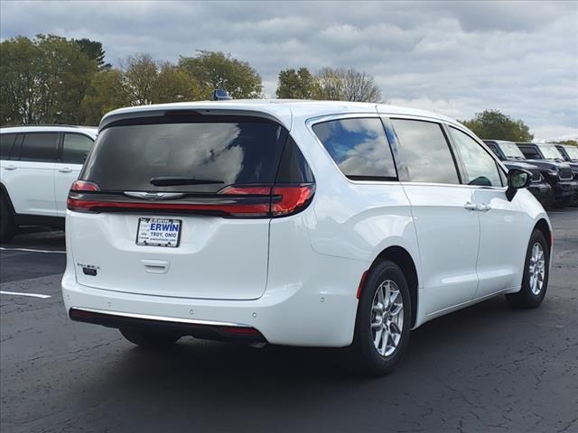 new 2025 Chrysler Pacifica car, priced at $42,059