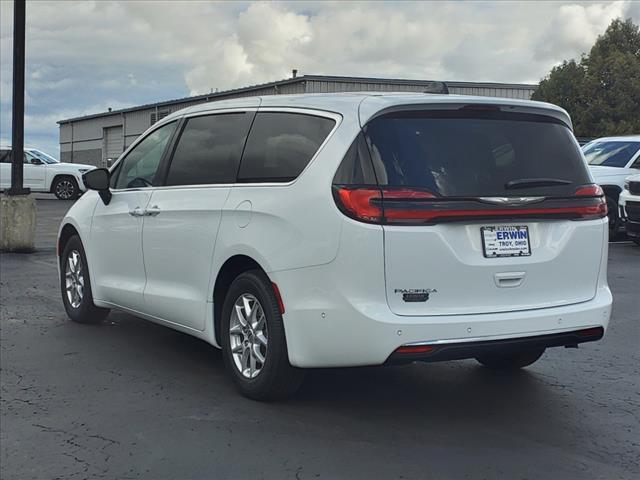 new 2025 Chrysler Pacifica car, priced at $42,059