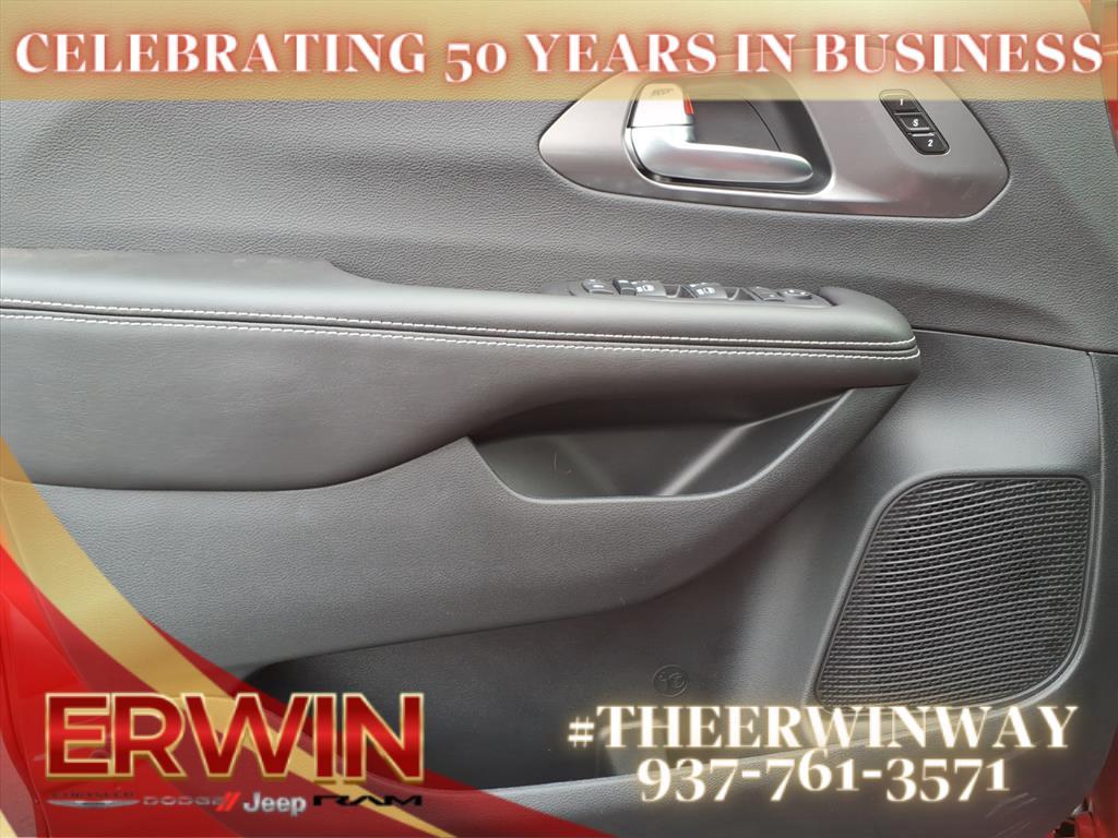 new 2026 Chrysler Pacifica car, priced at $46,637