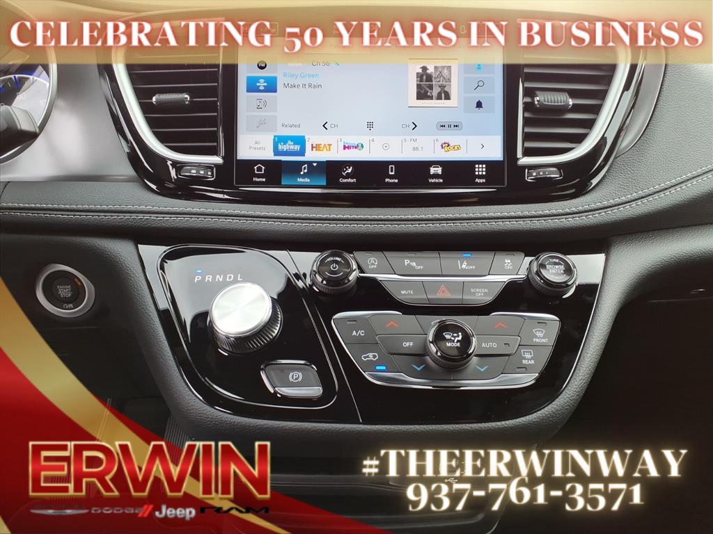 new 2026 Chrysler Pacifica car, priced at $46,637