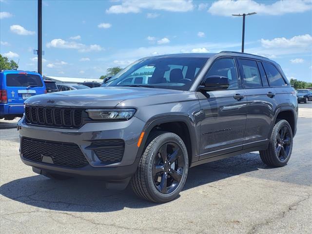 new 2024 Jeep Grand Cherokee car, priced at $44,828