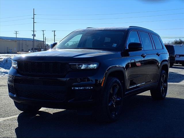 used 2023 Jeep Grand Cherokee L car, priced at $36,998