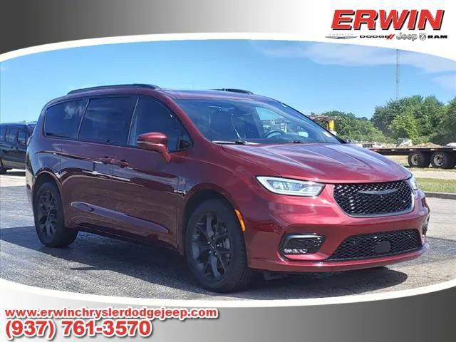 used 2021 Chrysler Pacifica car, priced at $34,998