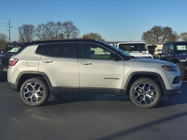 new 2025 Jeep Compass car, priced at $32,844