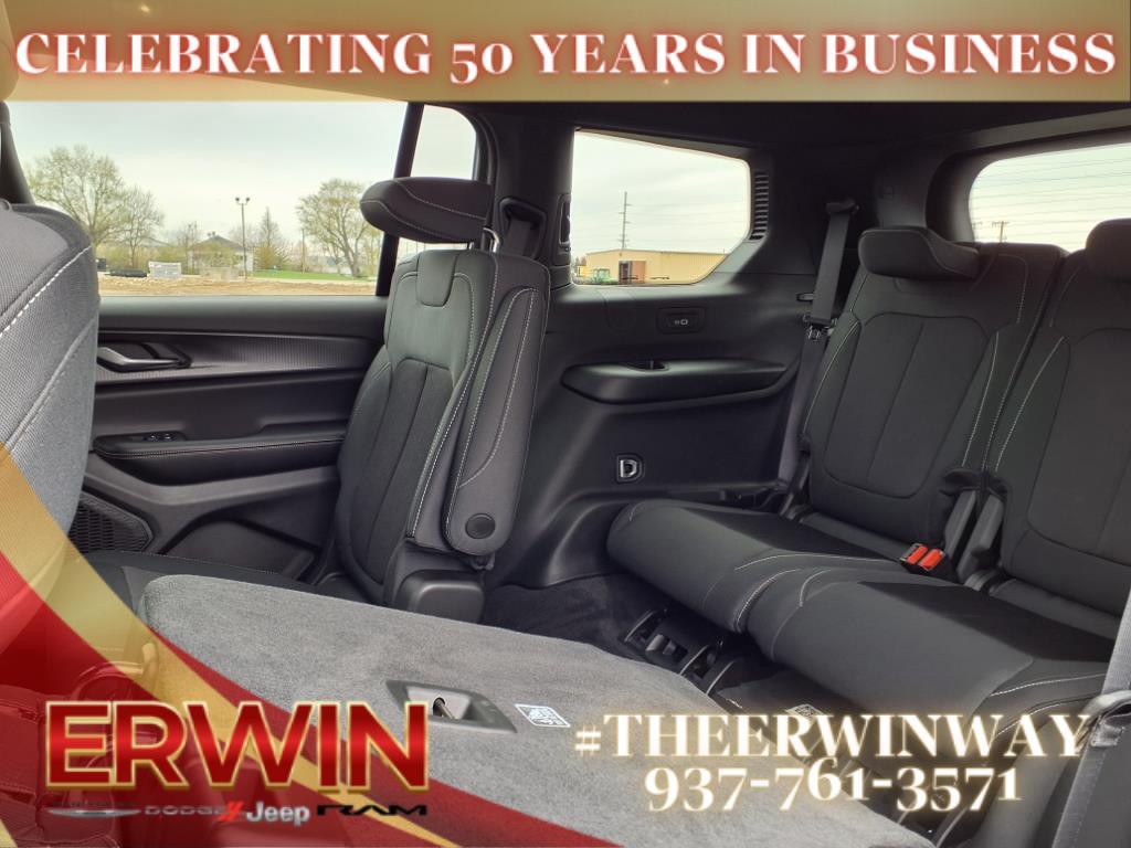 new 2025 Jeep Grand Cherokee L car, priced at $42,581