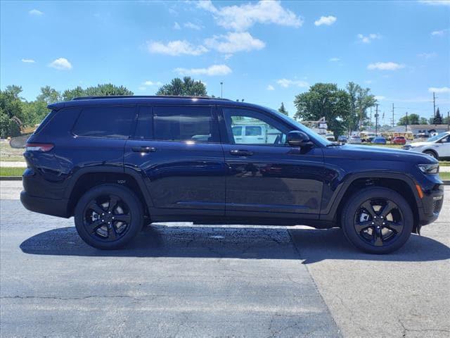 new 2024 Jeep Grand Cherokee L car, priced at $55,762