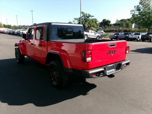 new 2024 Jeep Gladiator car, priced at $50,054