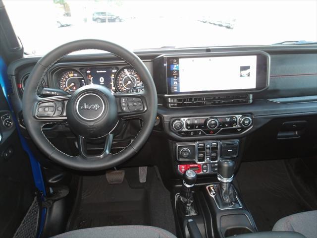 new 2025 Jeep Wrangler car, priced at $59,124